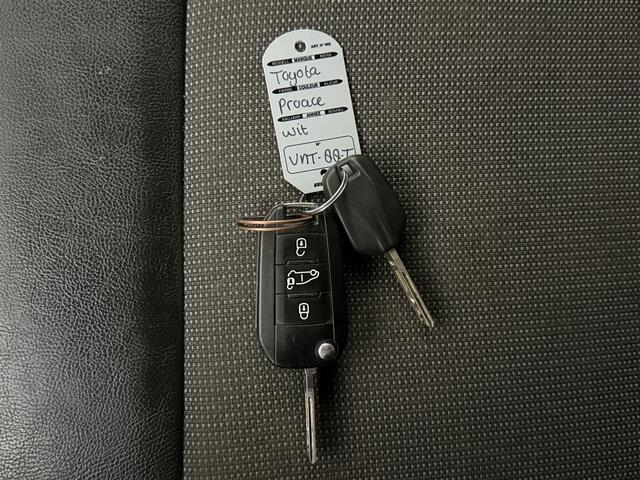 Toyota PROACE 1.6 D-4D Cool Comfort | Airco | 3-Zits