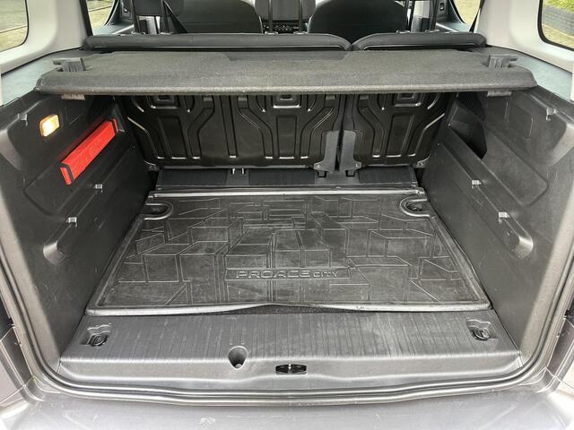 Toyota PROACE CITY Verso 1.2 Turbo Dynamic | Trekhaak | Navigatie | Parkeersensoren | Carplay | Keyless entry |