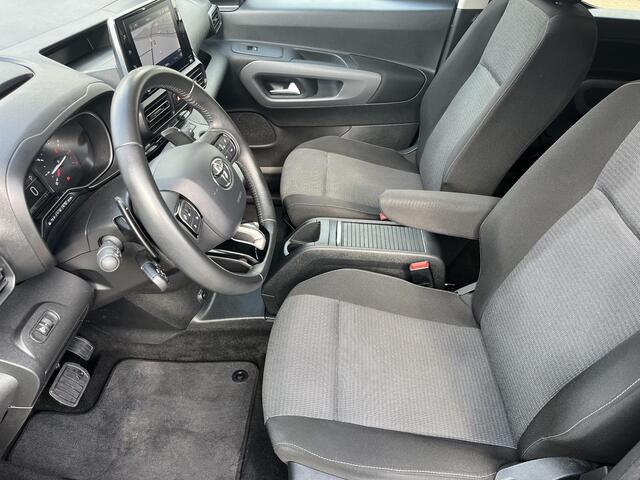 Toyota PROACE CITY Verso 1.2 Turbo Dynamic | Trekhaak | Navigatie | Parkeersensoren | Carplay | Keyless entry |