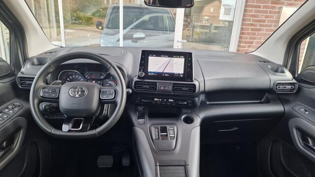 Toyota PROACE CITY Verso 1.2 Turbo Dynamic L2 Long, Automaat, Trekhaak, Stoelverwarming,