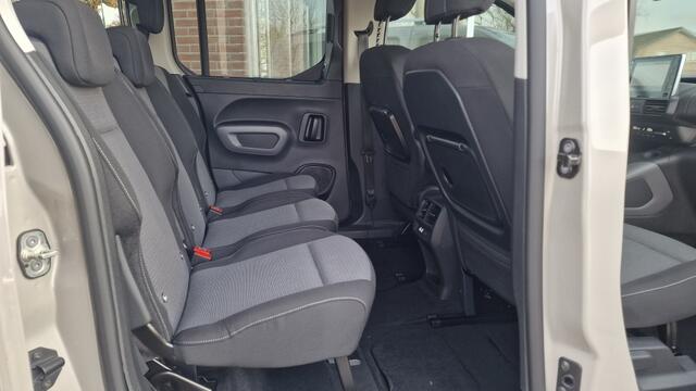 Toyota PROACE CITY Verso 1.2 Turbo Dynamic L2 Long, Automaat, Trekhaak, Stoelverwarming,