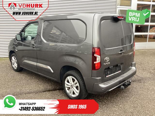 Toyota PROACE CITY 1.2 Turbo 130 pk Aut. BENZINE Adapt.Cruise/ Carplay/ Climate/ Head-Up/ Stoelverw./ Camera/ 3 Pers./ LMV/ Trekhaak