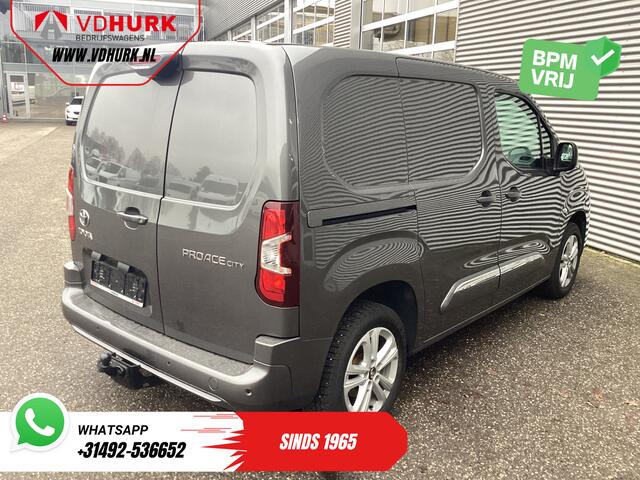 Toyota PROACE CITY 1.2 Turbo 130 pk Aut. BENZINE Adapt.Cruise/ Carplay/ Climate/ Head-Up/ Stoelverw./ Camera/ 3 Pers./ LMV/ Trekhaak