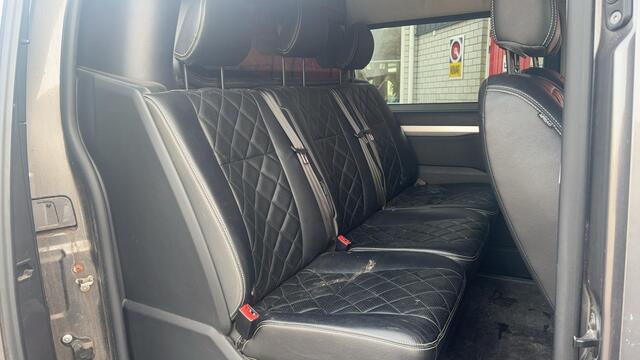 Toyota PROACE Worker 2.0 D-4D Black Line Long DC 5 PERS / AUTOMAAT / NWE D-RIEM / LEDER /STOELVERW / CARPLAY / CAMERA / TREKHAAK / NL-AUTO