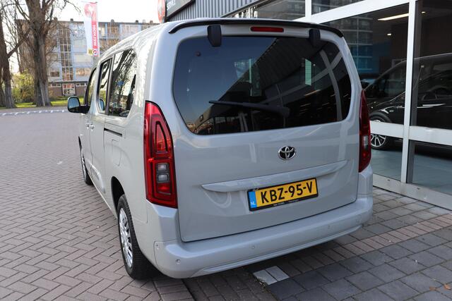 Toyota PROACE CITY Verso 1.2 Turbo Professional Long 7p. 7-persoons