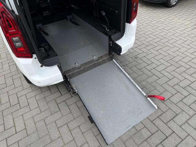 Toyota PROACE CITY Verso L1 Automaat - Rolstoelauto - Alle opties - Bodemverlaging - 1e Eigenaar - Rolstoelvervoer