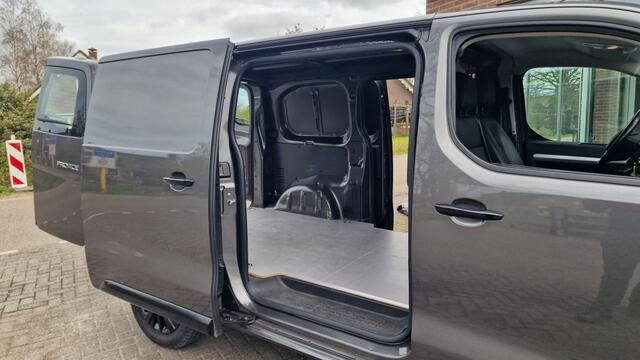 Toyota PROACE Worker 2.0 D-4D Black Line, 2x Schuifd, Navigatie, Climate Control