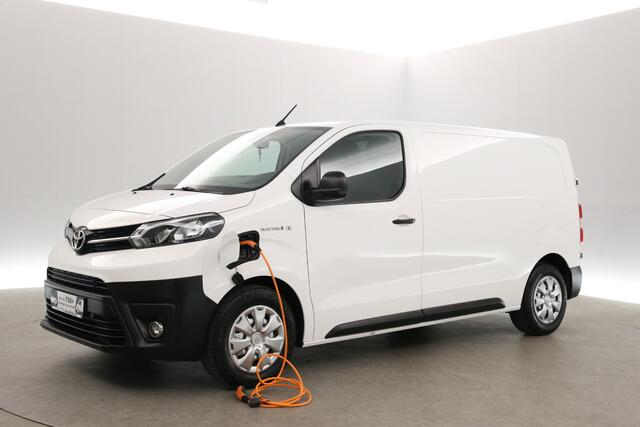 Toyota PROACE Electric 75 kWh L2H1 | Snelladen | SOH 93% | Airco | Cruise | 3 Zits | Carplay | Navi