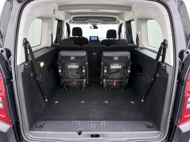 Toyota PROACE CITY Verso Electric AUT. 7persoons !Active Long Navi Camera Trekhaak Klapraam-in-klep PDC-a+v LM Dual-ECC 2-Schuifdeuren Cruise ESP Bordherkenning ABS Connect Visio Park 1 Smartphone-Oplader Dakrails Priv.Glas 50 kWh 3 fase 11kw lader ! Orig. NLse auto 1