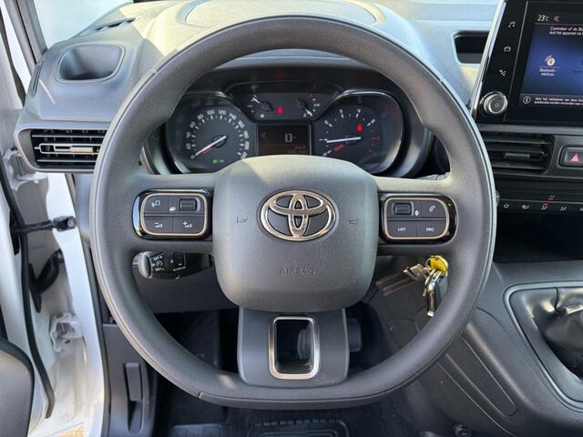 Toyota PROACE CITY 1.5 D-4D Live | Parkeersensoren v/a | Apple Carplay/Android auto