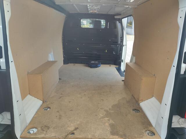 Toyota PROACE Worker 2.0 D-4D Live Long 3-Persoons Airco PDC Lane-Assist