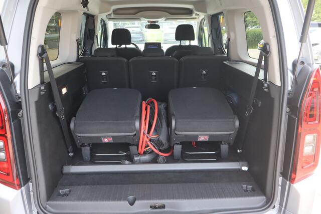 Toyota PROACE CITY Verso Electric Dynamic Long 50 kWh 7p. NL- Auto!! Dode Hoek I Camera I Keyless E+S -- Tweede Pinksterdag geopend van 11.00 t/m 16.00 --