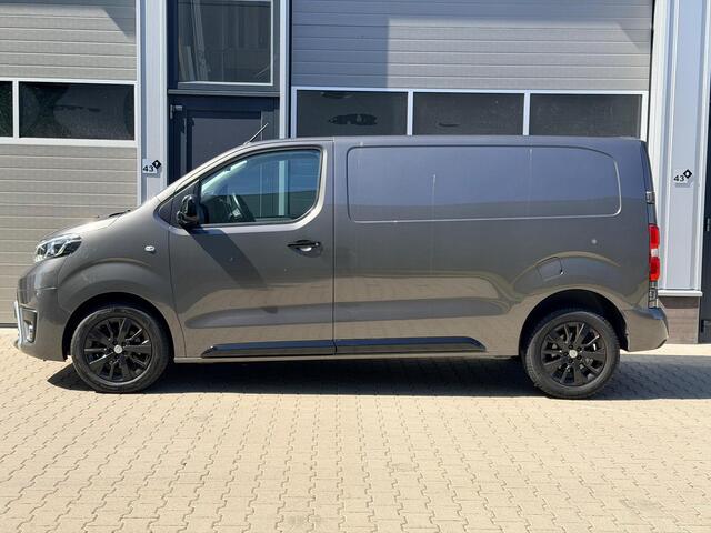 Toyota PROACE Worker 2.0 D-4D 145pk Black Line L1 | Cruise control | Climate control | Camera | PDC A
