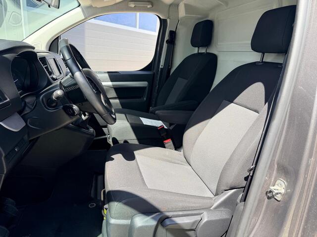 Toyota PROACE Worker 2.0 D-4D 145pk Black Line L1 | Cruise control | Climate control | Camera | PDC A