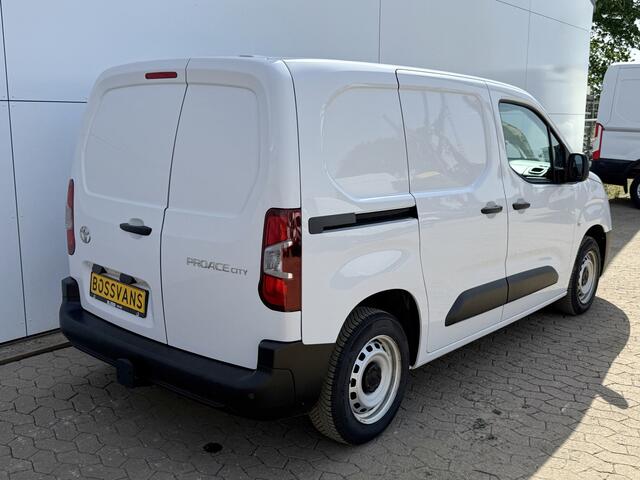 Toyota PROACE City 1.5 D 100PK Nieuw Model! L1 Climate Control Cruise Control Lane Assist Stoelverwarming Parkeersensoren