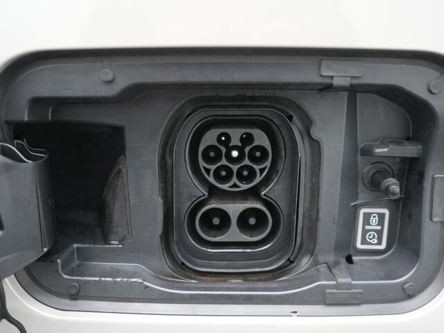 Toyota PROACE CITY Verso Electric Dynamic Long 50 kWh - Volledig Elektrisch! - Achteruitrijcamera - Apple Carplay - Android Auto - Cruise Control - Trekhaak