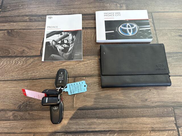 Toyota PROACE Electric Worker Extra Range Professional Long Navi, Cruise