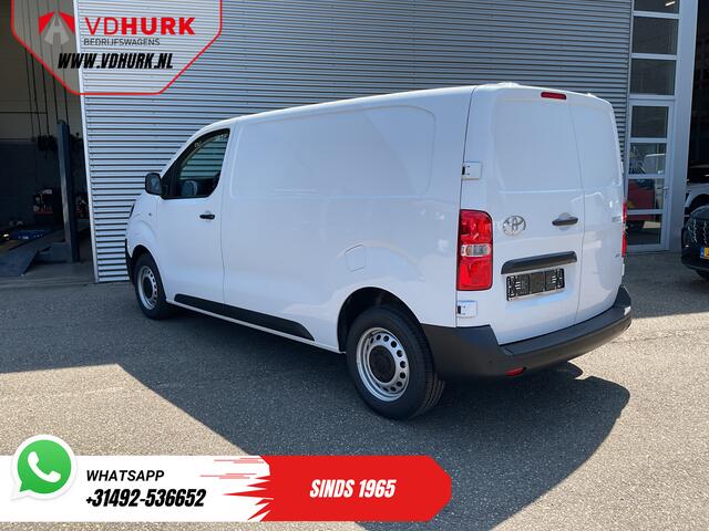 Toyota PROACE e-ProAce Worker 50 kWh 230 km WLTP Adapt.Cruise/ Standkachel/ Stuurverw./ Carplay/ Airco/ Camera/ PDC