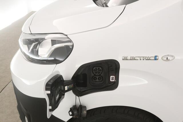 Toyota PROACE Electric Worker 50 kWh L2H1 | Snelladen | SOH 99% | Airco | Cruise | 3 Zits