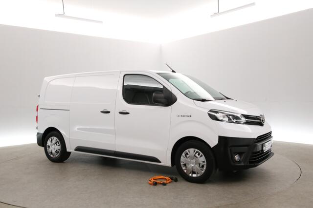 Toyota PROACE 75 kWh Extra Range L2H1 | Snelladen | SOH 99% | Airco | Cruise | Carplay | 3 Zits | Parkeersens.