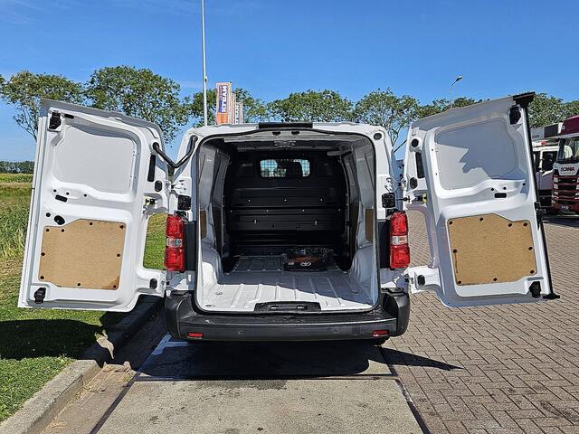 Toyota PROACE Electric Worker 10th Anniversary Extra Range Long L2 75 kWh snelladen 345km wltp carplay 3-zits adaptive cruisecontrol camera