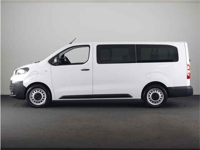 Toyota PROACE Electric Verso Long L2 Extra Range Navigator 75 kWh *NIEUW* | Direct leverbaar! | 9-persoons | Navi | *