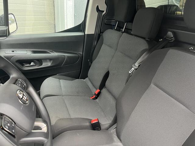 Toyota PROACE CITY Electric Long 50 kWh Live L2 3 zitplaatsen - 2 x schuifdeur - Parkeersensoren rondom