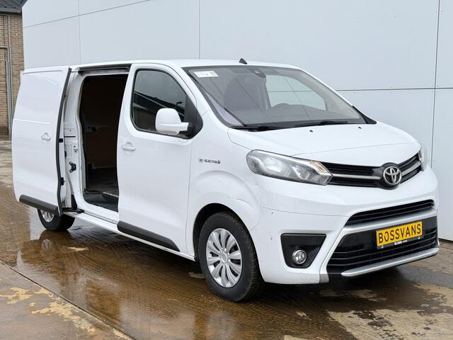 Toyota PROACE Electric 75kWh 136PK L2 Elektrisch 93.3% (SOH) 330km WLTP Snelladen Cruise Control Climate Control Carplay Navigatie 360° Camera Snelladen