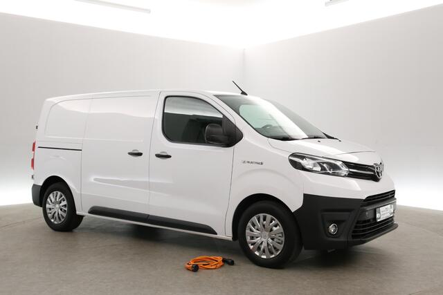 Toyota PROACE Electric Worker 75 kWh L2H1 | Snelladen | SOH 99% | Airco | Cruise | 3 Zits | Carplay | Parkeersens.
