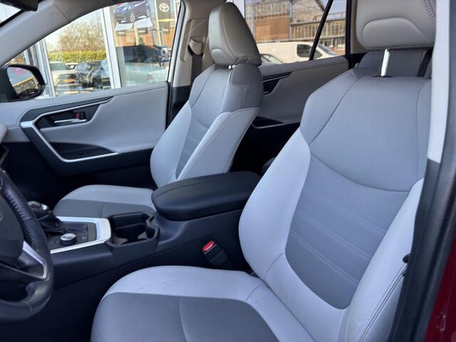 Toyota RAV4 2.5 Hybrid AWD Executive