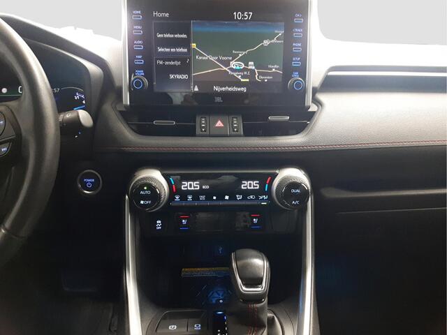 Toyota RAV4 2.5 Plug-in Hybrid AWD Bi-Tone Plus | Apple CarPlay | Camera | Leder | LM Velgen |