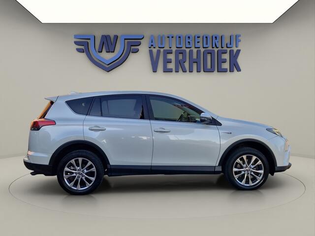 Toyota RAV4 2.5 Hybrid AWD Dynamic 1650 kg trekgewicht! - Bearlock