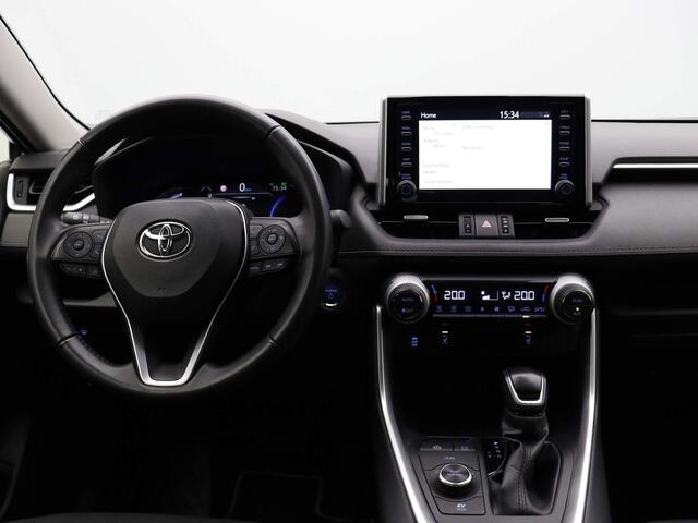 Toyota RAV4 2.5 Hybrid AWD Dynamic | 10 Jaar Garantie! | 18'' Lmv | Geremd 1650kg | Stoelverwarming | Achteruitrijcamera |