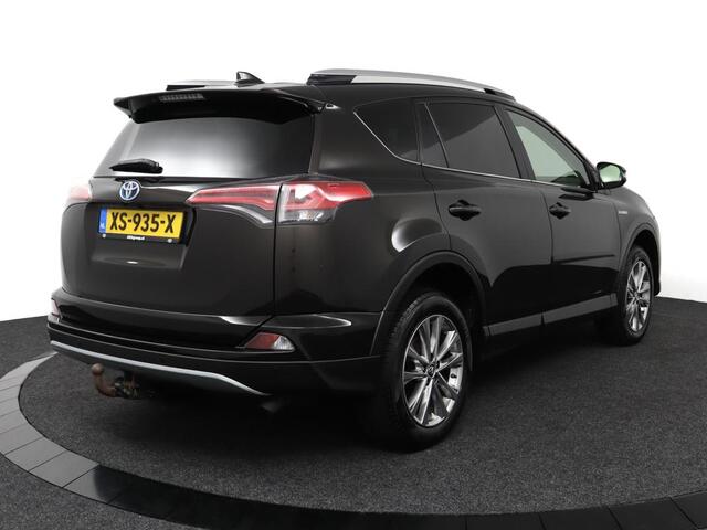 Toyota RAV4 2.5 Hybrid Style | Navigatie | Trekhaak | Stoel/Stuurverwarming | Elektrische Achterklep |