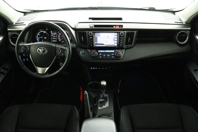 Toyota RAV4 2.5 Hybrid Style | Navigatie | Trekhaak | Stoel/Stuurverwarming | Elektrische Achterklep |