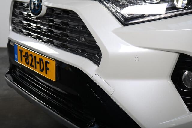 Toyota RAV4 2.5 Hybrid Bi-Tone, Apple-carplay, Android-auto Toyota RAV4 2.5 Hybrid Bi-Tone, Apple-carplay, Android-auto , Half Leder, Elektrische bestuurderstoel