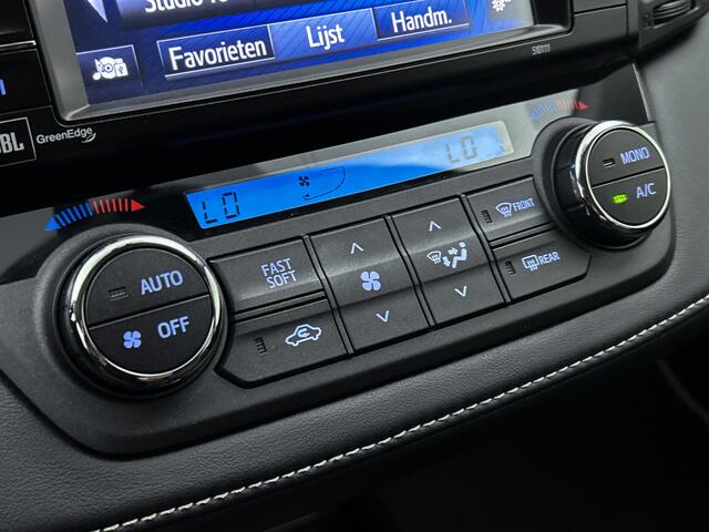 Toyota RAV4 2.5 Hybrid AWD Executive Business Navigatie | Leer | Parkeersensoren |