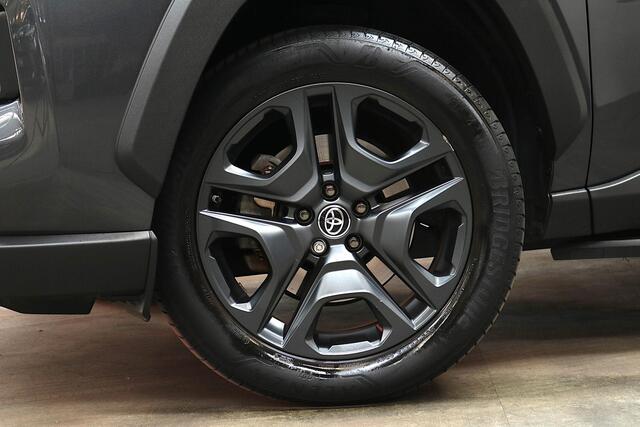 Toyota RAV4 2.5 Hybrid AWD ADVENTURE, Trekhaak, Treeplanken, Stoel & Stuurverwarming, Apple Carplay/Android Auto, BSM!