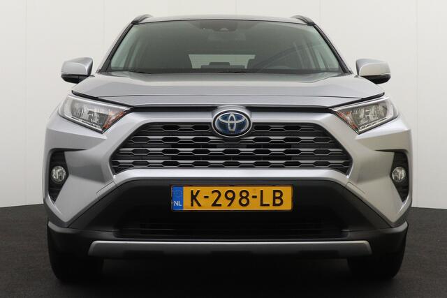 Toyota RAV4 2.5 Hybrid Dynamic Camera Carplay Adapt. Cruise