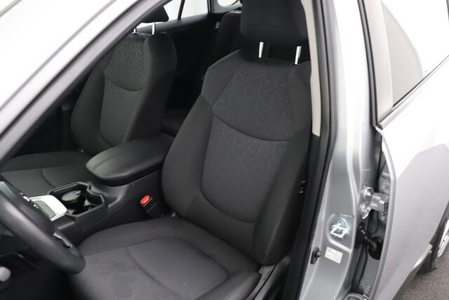 Toyota RAV4 2.5 Hybrid Dynamic Camera Carplay Adapt. Cruise