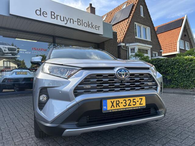 Toyota RAV4 2.5 Hybrid First Edition 360 camera / trekhaak / dodehoekdetectie / dealeronderhouden / 4 nieuwe banden / rijklaarprijs incl. grote beurt / Toyota Garantie / Toyota Pechhulppas