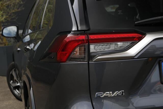 Toyota RAV4 2.5 Plug-in Hybrid AWD Style