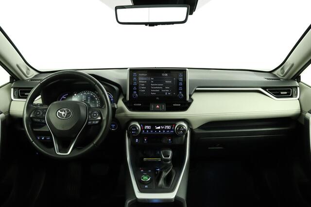 Toyota RAV4 2.5 Hybrid AWD Executive | Adaptive Cruise Control | Navigatie | Stoelverwarming | Stoelventilatie | Panoramadak |
