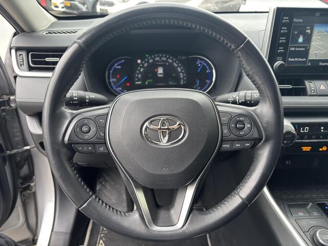 Toyota RAV4 2.5 Hybrid AWD First Edition PANORAMADAK, TREKHAAK, ZEER NETTE AUTO!!