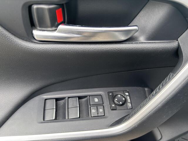 Toyota RAV4 2.5 Hybrid AWD First Edition PANORAMADAK, TREKHAAK, ZEER NETTE AUTO!!