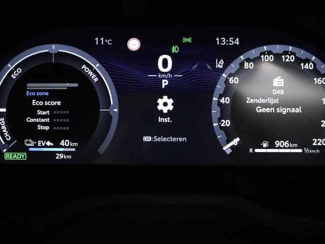 Toyota RAV4 2.5 Plug-in Hybrid AWD GR SPORT | GR-Sport Plus Pack | Panoramadak | Treeplanken | All-season banden |