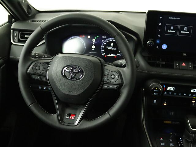 Toyota RAV4 2.5 Plug-in Hybrid AWD GR SPORT | GR-Sport Plus Pack | Panoramadak | Treeplanken | All-season banden |