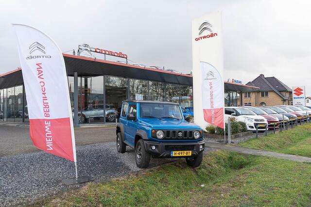 Toyota RAV4 2.5 Hybrid AWD Style 1.650 KG Trekgewicht, stuur- en stoelverwarming Camera, Parkeersensoren voor en achter