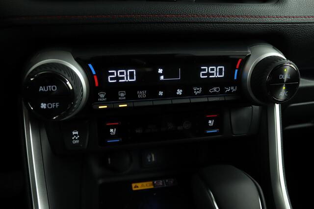 Toyota RAV4 2.5 Plug-in Hybrid AWD Bi-Tone Plus | Adaptive Cruise Control | Navigatie | Apple Carplay | Android Auto | JBL audio | Stoelverwarming | Stoelventilatie |