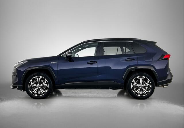 Toyota RAV4 2.5 Plug-in Hybrid AWD Bi-Tone Plus | Panoramadak | Stoelverkoeling | Memory | JBL | December 2023 | 360 Camera |